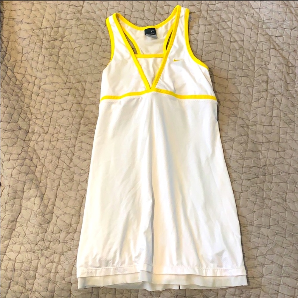 Nike Tennis Dress Size M white and yellow